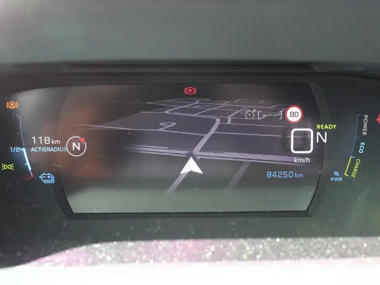 Peugeot e-2008 EV GT Pack 50 kWh 136PK Automaat Alcantara bekleding, Stoelverwarming, Focal Hifi, Achteruitrijcamera afbeelding 14