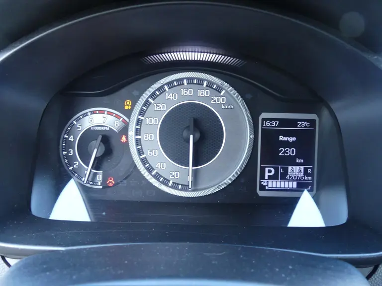 Suzuki Ignis 1.2 Smart Hybrid Style Automaat Dealer. o.h. Trekhaak, Cruise & Climate Control afbeelding 17