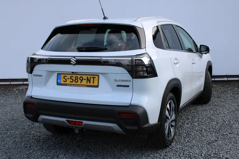 Suzuki S-Cross 1.5 Hybrid Style, Automaat, Trekhaak ORG NL met 6 jaar Fabrieksgarantie! 360 Camera, Draadloos Carplay en Dealer onderhouden! afbeelding 3