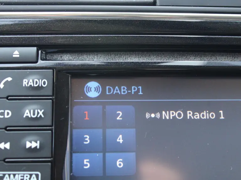 Nissan Pulsar 1.2 DIG-T Connect Edition Navigatie, Achteruitrijcamera, Trekhaak Afneembaar, Keyless Entry & Start afbeelding 23