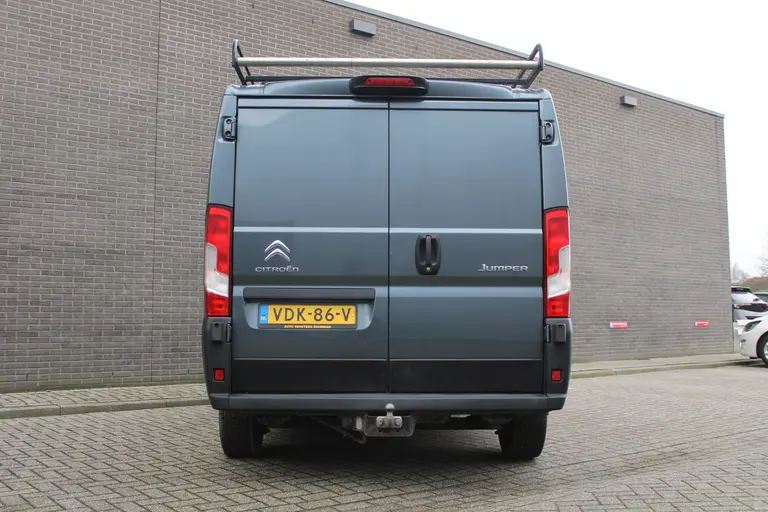 Citroën Jumper 30 2.2 BlueHDi 140 L1H1 Control Economy Climate control, Trekhaak, Navigatie, Camera, Bluetooth handsfree, Imperiaal, Sidebars, afbeelding 7
