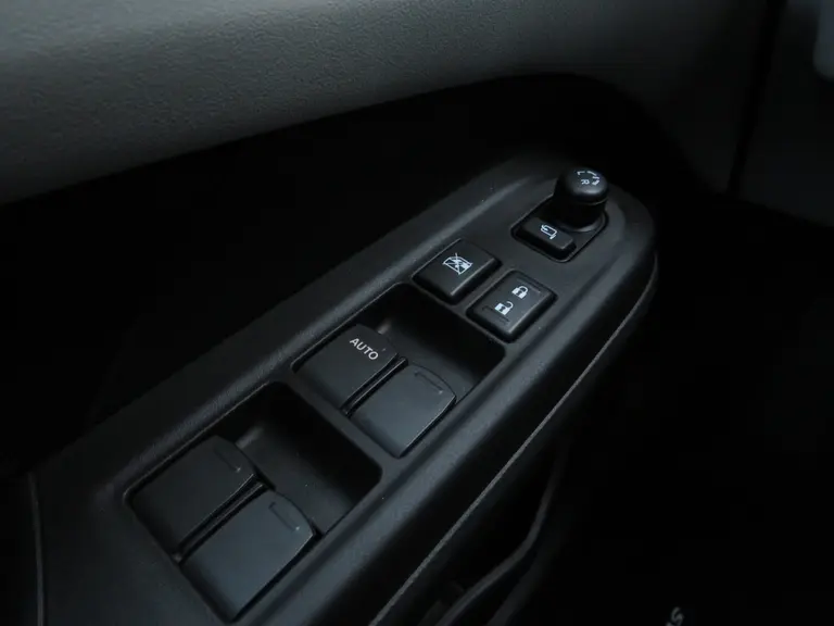 Suzuki Swift 1.2 Style Smart Hybrid Dodehoek Detector, Suzuki Body Kit Piano Black Demo Voordeel! afbeelding 32