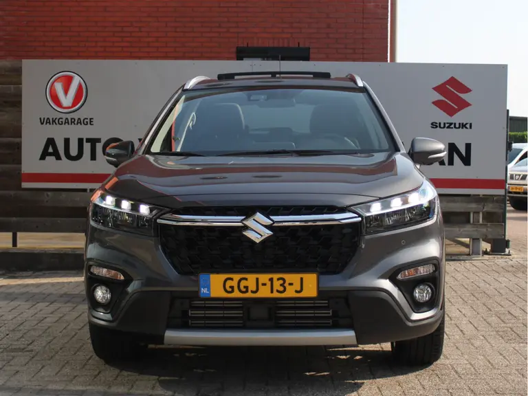Suzuki S-Cross 1.4 Boosterjet Style Smart Hybrid 6 Jaar Garantie! Elektrisch Panoramadak, 360° Camera, Navigatie, Parkeersensoren Voor en Achter, All-Season Banden afbeelding 9