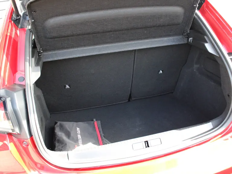 Peugeot 208 1.2 PureTech 100PK GT Navigatie, Parkeerhulp voor & achter, Zwart dak, Camera Achter afbeelding 37
