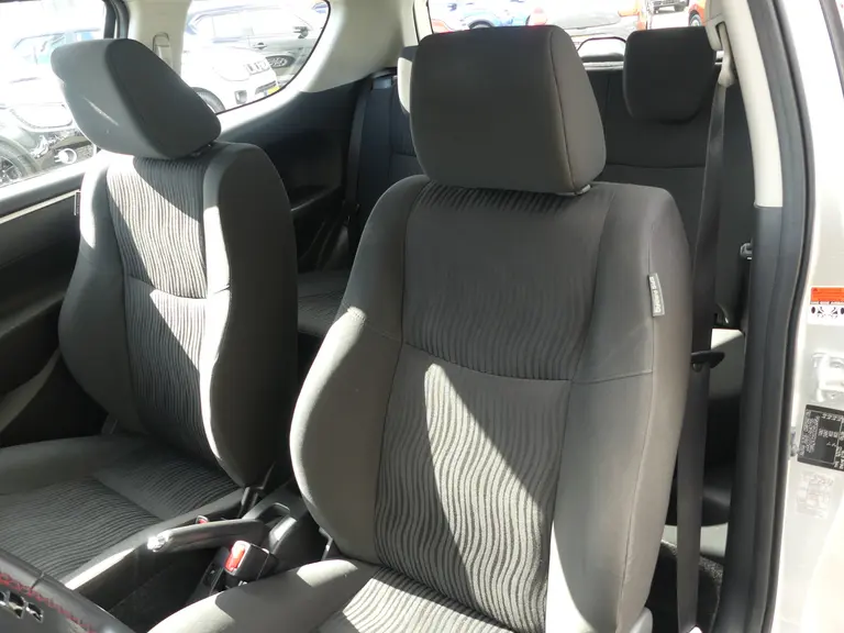 Suzuki Swift 1.2 Bandit EASSS Cruise Control, Stoelverwarming, 16" Lichtmetalen Velgen, Airco, Dealer Onderhouden afbeelding 6