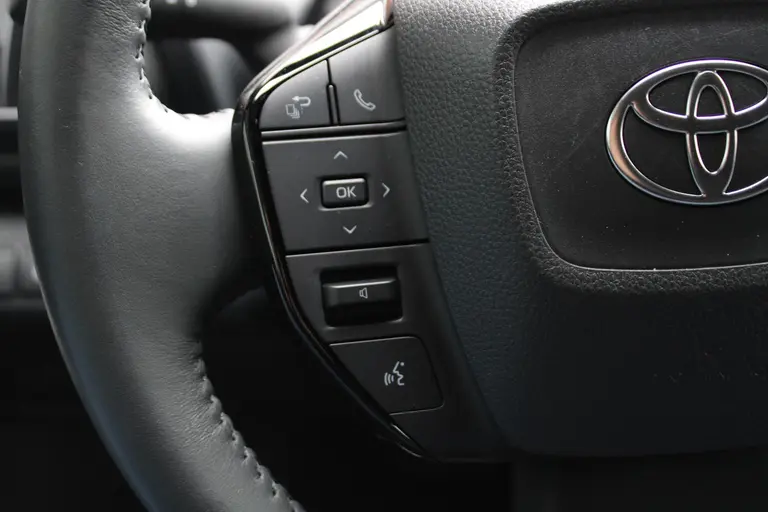 Toyota Bz4x Dynamic 71 kWh Automaat 3-fase Stuurverwarming, Elektrische bestuurdersstoel, Navigatie, Rondomzicht camera afbeelding 43