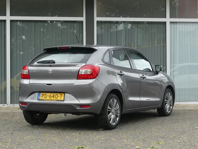 Suzuki Baleno 1.2 Exclusive All seasen banden, Dealer o.h., Airco, Stoelverwarming, afbeelding 4