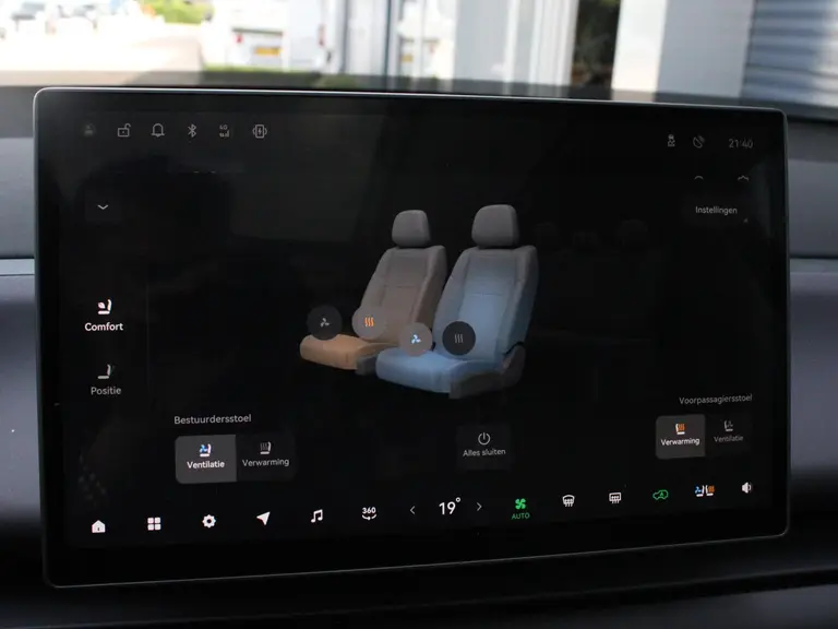 Leapmotor C10 REEV Design 28.4 kWh Camera systeem rondom, Stoelverwarming/koeling, Panoramadak, Navigatie afbeelding 39