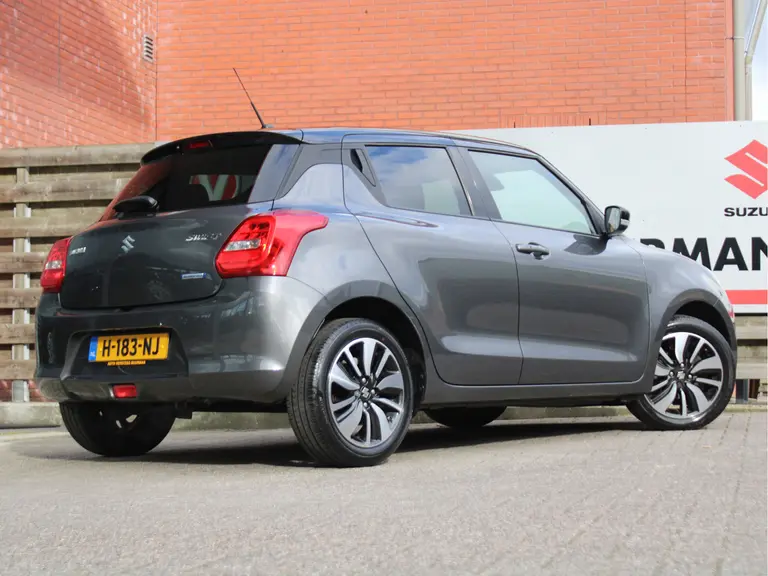 Suzuki Swift 1.2 Stijl 90PK Smart Hybrid Adaptieve Cruise Control, Stoelverwarming, Airco Automatisch, Achteruitrijcamera, Navigatie afbeelding 12