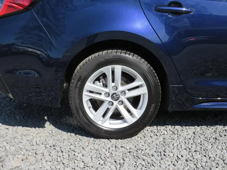 Toyota Corolla Touring Sports 1.2 Turbo Active, Trekhaak, ORG NL, 1e Eigenaar, All-Seasonbanden en Dealer onderhouden afbeelding 5