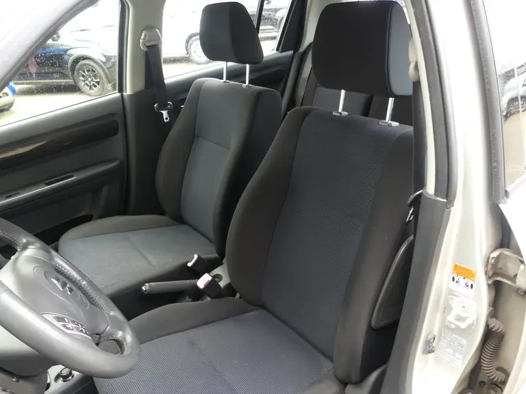 Suzuki Swift 1.3 Shogun Nederlandse auto, All season banden, Airco afbeelding 9