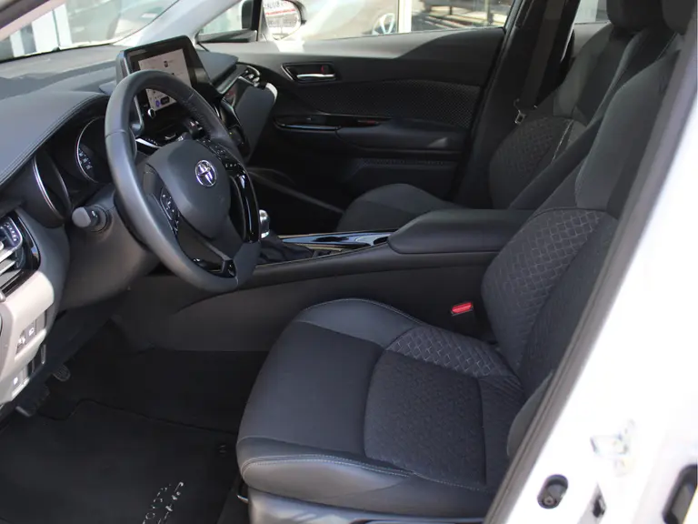 Toyota C-HR 1.8 Hybrid Dynamic Automaat Navigatie, Cruise Control Adaptief, Parkeersensoren Voor en Achter, Airco Automatisch afbeelding 20