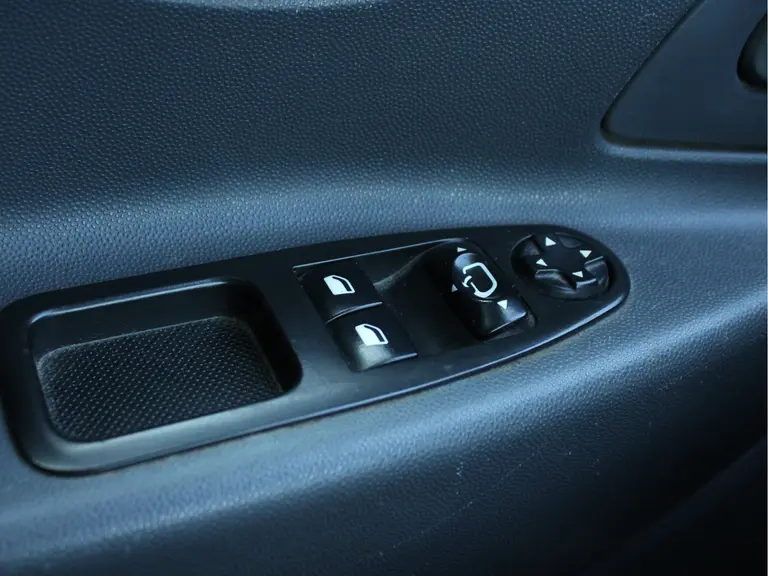 Peugeot Expert 227 1.6 HDI L1H1 Navteq 2, 3 Zitplaatsen Trekhaak, Navigatie, Cruise Control, Bluetooth, Airco afbeelding 28