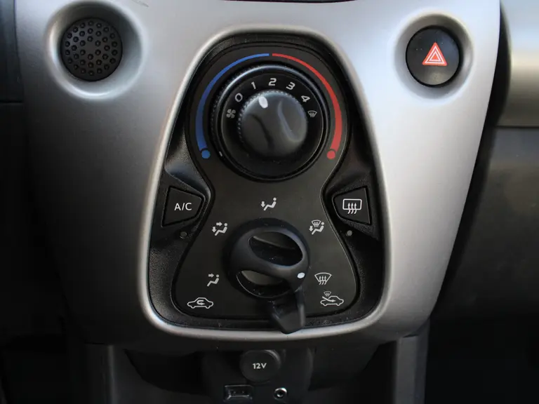 Citroën C1 1.0 e-VTi 70PK Feel 5-drs Airco, ESP, Speed limiter, Bluetooth, Audio afbeelding 16