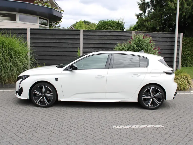 Peugeot 308 GT Pack Business 1.6 HYbrid 180PK EAT8 Automaat ,Leder, Panoramadak, Navigatie, Rondomzichtcamera, Keyless, Stuurwielverwarming afbeelding 6