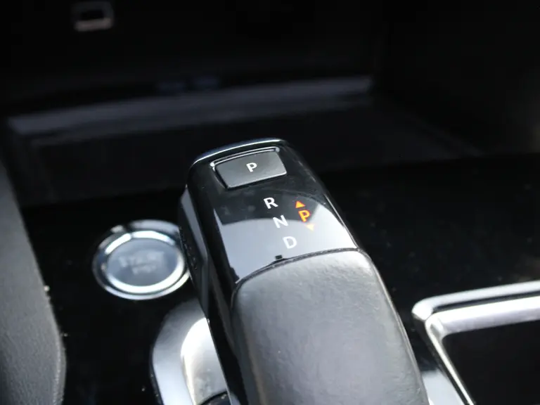 Peugeot 5008 1.6 e-THP 165PK GT-Line EAT6 Automaat 7P Navigatie, Rondomzichtcamera, Keyless, Leder, Elektrische Kofferklep, massage, Stoelverwarming afbeelding 47