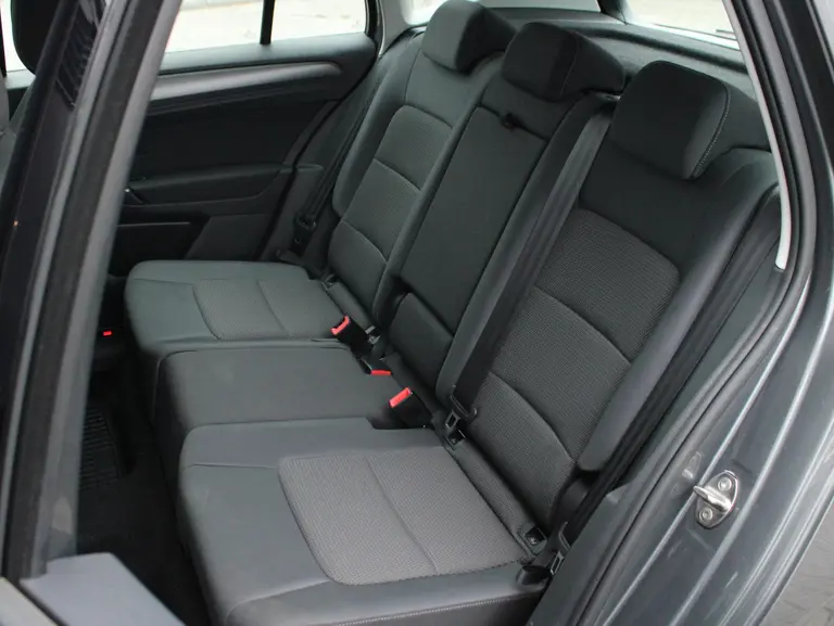 Volkswagen Golf Sportsvan 1.5 TSI ACT Comfortline Automaat, Trekhaak, Cruise en Climate Control afbeelding 8