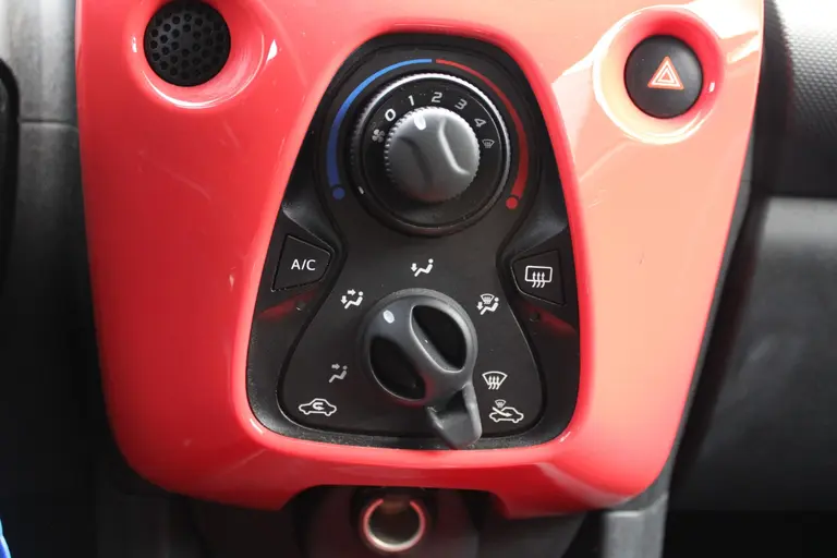 Citroën C1 1.0 VTi Airscape Feel Airco, Bluetooth, elektrisch vouwdak afbeelding 22