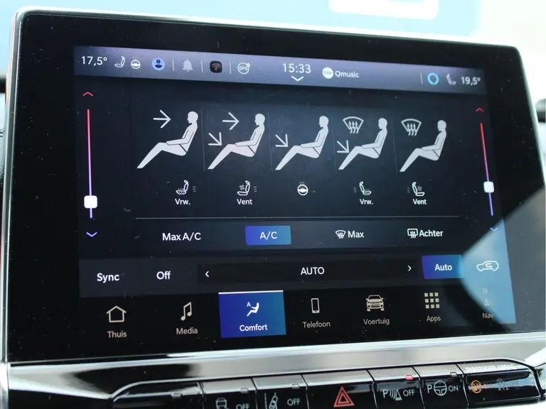 Jeep Compass 1.5T e-Hybrid Altitude Rondomzicht Camera, Stoelventilatie & -verwarming, Cruise & Climate Control afbeelding 26
