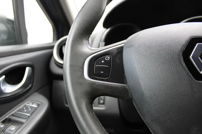 Renault Clio 0.9 TCe Limited , Cruise Control en Navigatie en maar 54000 km!! afbeelding 19