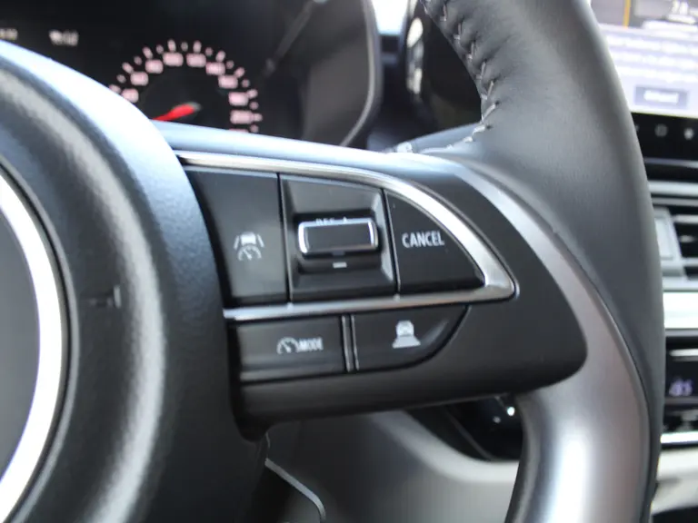 Suzuki Swift 1.2 Style Smart Hybrid 82PK 5DRS Navigatie, Parkeerhulp achter, Camera Achter, Lichtmetalen velgen afbeelding 30