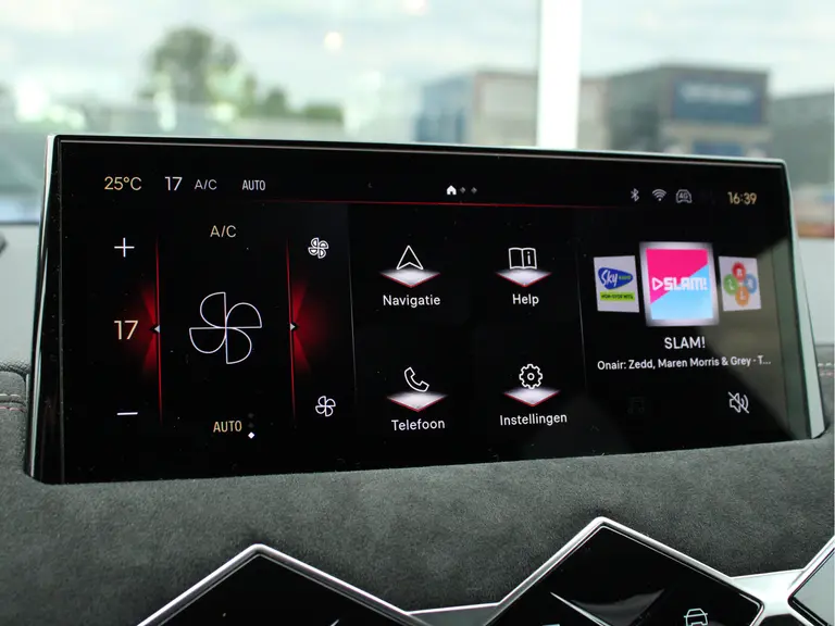 DS DS 3 1.2 PureTech Performance Line Automaat Microvezel Bekleding, Rondomzicht Camera, Cruise en Climate Control afbeelding 22