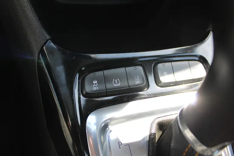 Opel Crossland X 1.2 Turbo Innovation , Automaat en HOGE INSTAP! afbeelding 19