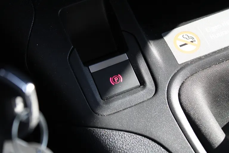 Peugeot Partner 1.5 BlueHDi 100PK S&S L1 Navigatie, Achteruitrijcamera, Trekhaak, Dab, Bluetooth, Parkeersensoren voor & achter afbeelding 28