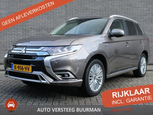 Mitsubishi Outlander 2.4 PHEV Intense+ Automaat, Airco, CruiseControl, Trekhaak, LM 18"inch velgen, Dodehoekdetectie, Schuif/Kantel dak