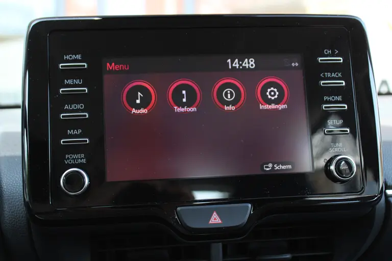Toyota Yaris 1.0 VVT-i Active Achteruitrijcamera, Bluetooth, Cruise Control Adaptief, Apple Carplay/Android Auto afbeelding 21