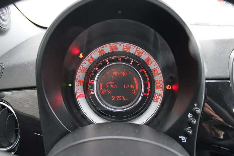 Fiat 500 1.2 Star Automaat, Cruise/Climate control, Apple Carplay/Android auto, Audio/Bluetooth, afbeelding 12