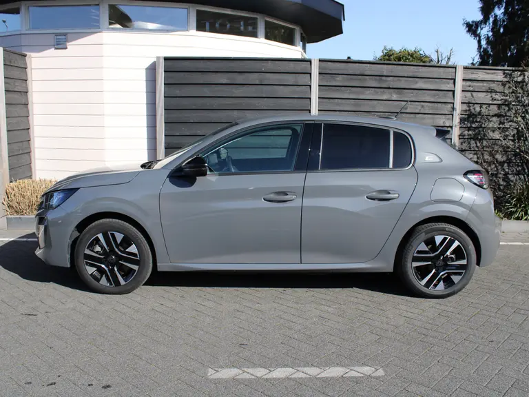 Peugeot e-208 EV Style 50 kWh Navigatie, Keyless, Stoelverwarming, Parkeersensoren Voor & Achter, Apple Carplay, Android Auto afbeelding 6