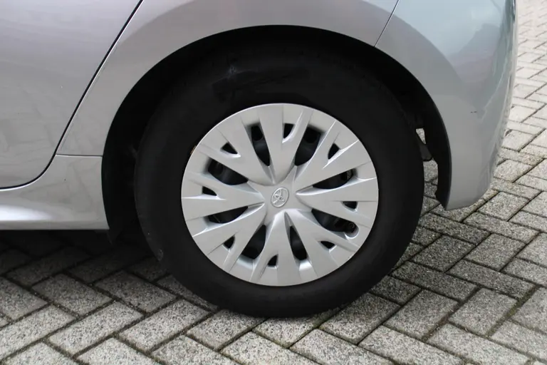 Toyota Yaris 1.5 Hybrid Active , Automaat, 1e Eig. en Dealer onderhouden! afbeelding 7