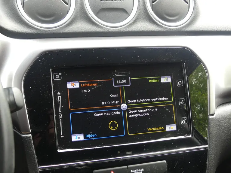 Suzuki Vitara 1.4 Boosterjet Select Smart Hybrid Automaat Trekhaak, Navigatie, Cruice & Climate control afbeelding 18