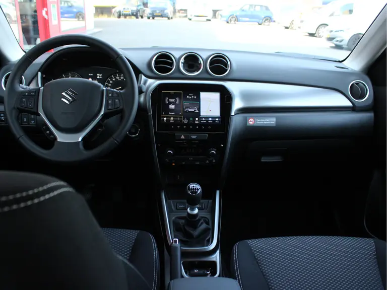 Suzuki Vitara 1.4 Boosterjet Select Smart Hybrid Adaptieve Cruise en Climate Control, Navigatie, Achteruitrijcamera afbeelding 17