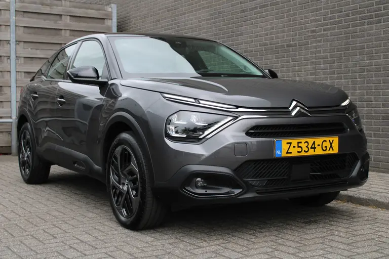 Citroën C4 1.2 Puretech Plus 131pk, Automaat, Navigatie, Keyless Entry/Start, Luxe bekleding, Achteruitrijcamera afbeelding 35