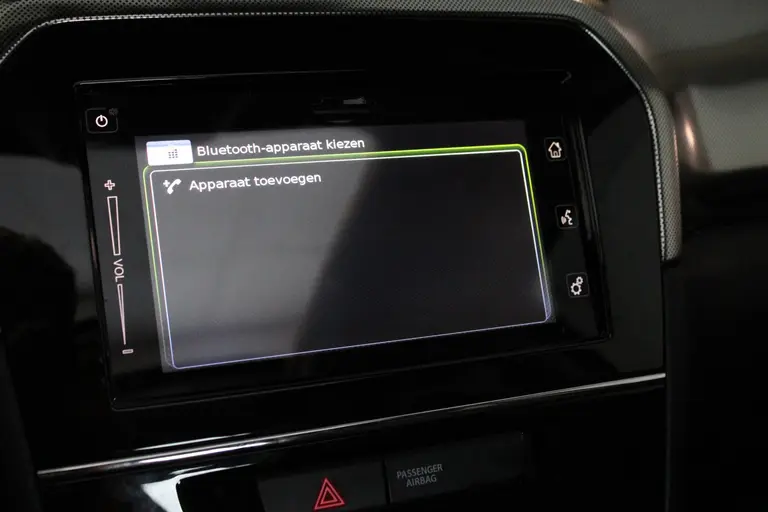 Suzuki Vitara 1.4 Boosterjet Style Smart Hybrid Navigatie, Parkeersensoren voor en achter, Stoelverwarming, Achteruitrijcamera afbeelding 25