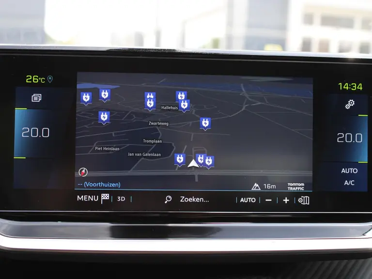 Peugeot e-208 EV GT Pack 50 kWh 136PK Navigatie, Achteruitrijcamera, Panoramadak, Stoelverwarming, Adaptieve Cruise Control afbeelding 26