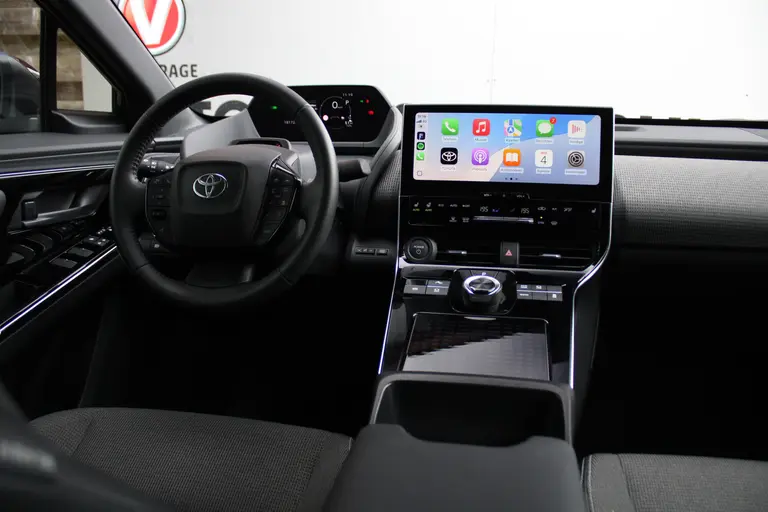 Toyota Bz4x Dynamic 71 kWh Automaat 3-fase Stuurverwarming, Elektrische bestuurdersstoel, Navigatie, Rondomzicht camera afbeelding 26