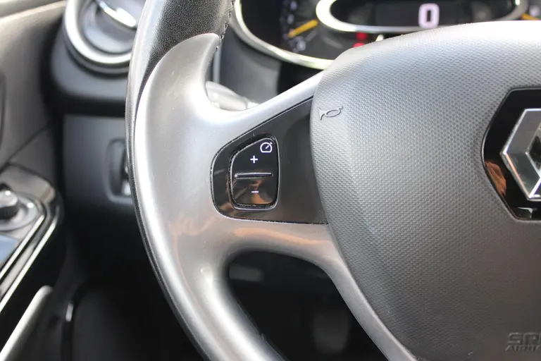Renault Clio Estate 0.9 TCe Night&Day afbeelding 21