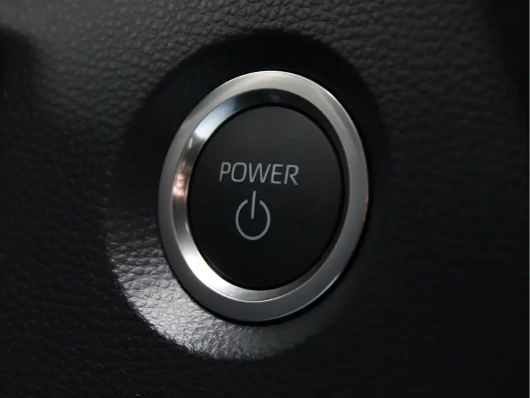 Suzuki Swace 1.8 Hybrid Style Automaat 140PK All-Season Banden, Adaptieve Cruise Control, Navigatie, Stuur Verwarmd, Voorruitverwarming, Draadloze Telefoonlader afbeelding 10