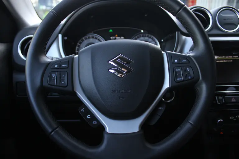 Suzuki Vitara 1.5 Hybrid 115PK Select AllGrip Automaat Adaptieve Cruise Control, Stoelverwarming, Achteruitrijcamera, Dodehoek Detector afbeelding 26