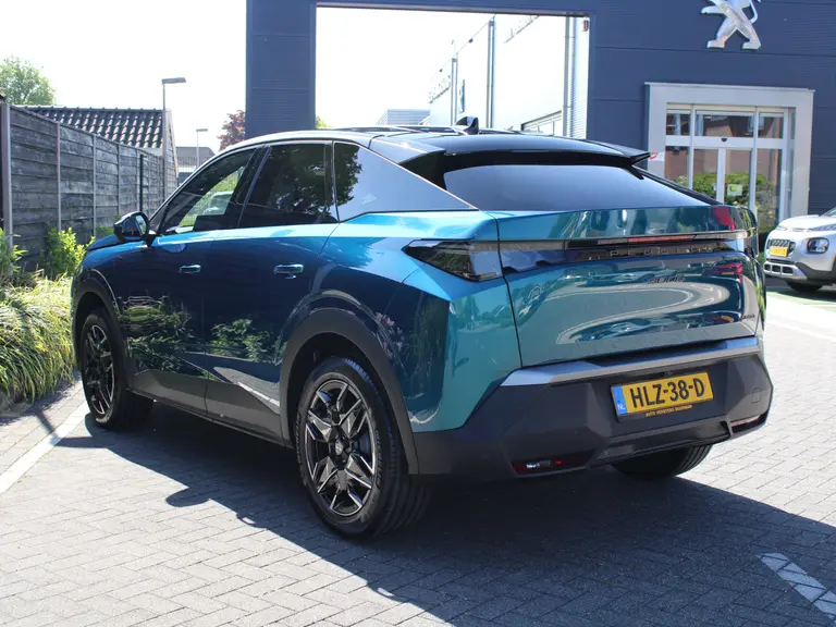 Peugeot 3008 GT 1.2 Hybrid 136PK e-DCS6 Automaat 360 Camera, Navigatie, Elektrische Achterklep, Parkeerhulp voor & achter afbeelding 6