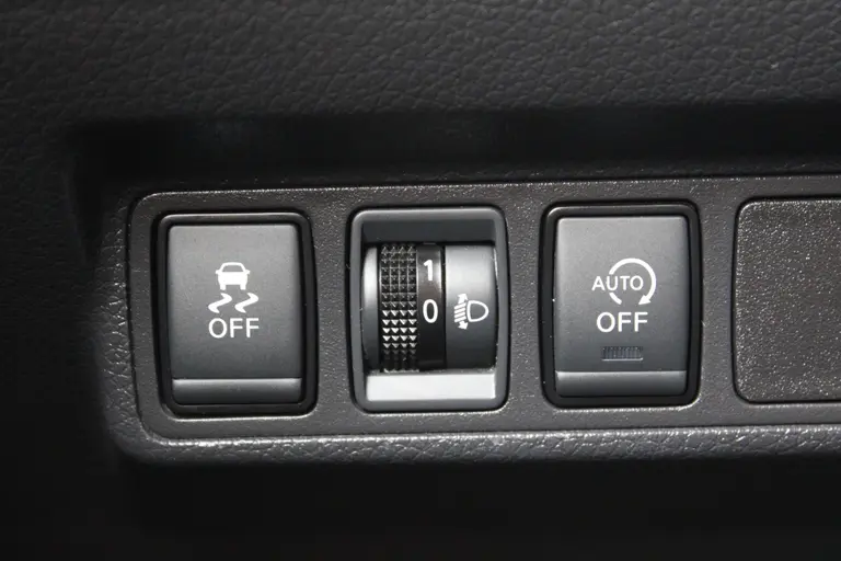 Nissan Pulsar 1.2 DIG-T Visia, Cruise Control en Bluetooth. afbeelding 28