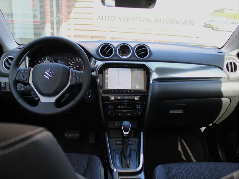 Suzuki Vitara 1.5 Hybrid Style 115PK Automaat Panoramadak, Navigatie, Parkeersensoren V en A, Stoelverwarming, Achteruitrijcamera afbeelding 24