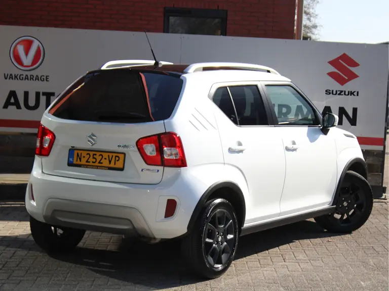 Suzuki Ignis 1.2 Smart Hybrid Style Navigatie, Achteruitrijcamera, Cruise Control, Stoelverwarming afbeelding 2