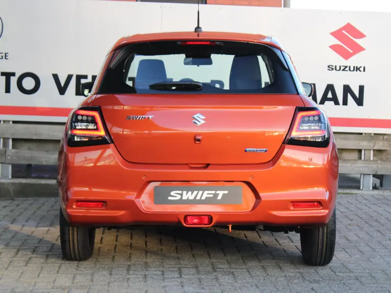 Suzuki Swift 1.2 Comfort Smart Hybrid ACTIE!! 6 jaar fabrieksgarantie! Apple Carpl/Andr auto, Cruise control, Navigatie afbeelding 11