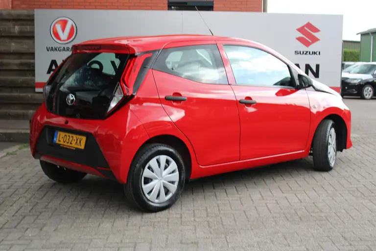 Toyota Aygo 1.0 VVT-i x-fun , 1e Eigenaar en Dealer onderhouden afbeelding 4