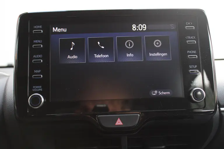 Toyota Yaris Cross 1.5 Hybrid Achteruitrijcamera, Bluetooth, Cruise Control Adaptief, Climate Control afbeelding 24