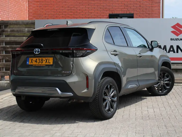 Toyota Yaris Cross 1.5 Hybrid Explore Achteruitrijcamera, Cruise Control Adaptief, Navigatie, Stoelverwarming afbeelding 2